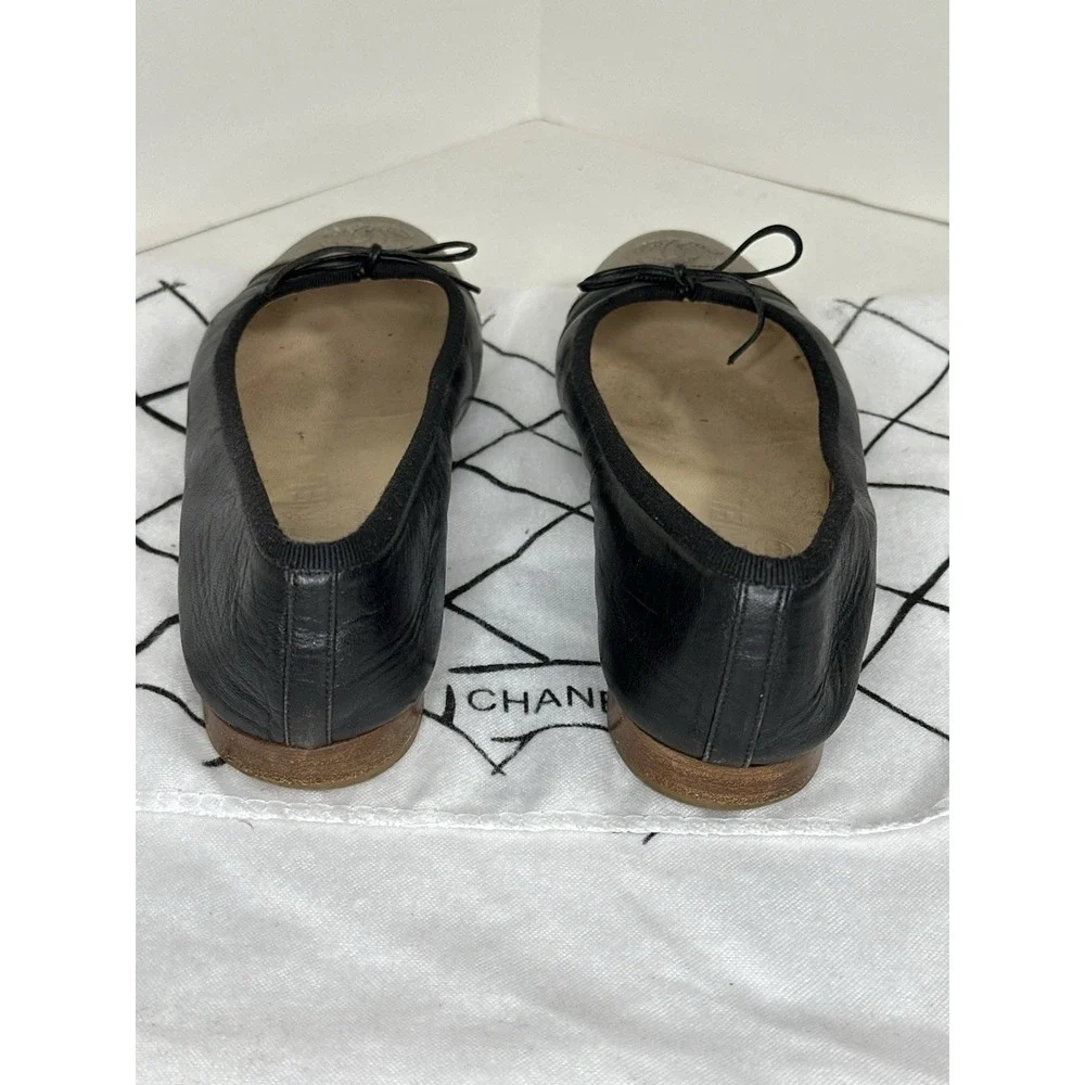 CHANEL Women's Leather Ballet‎ Flats W/Metallic Cap Toe, Black, Size 35.5/US 5